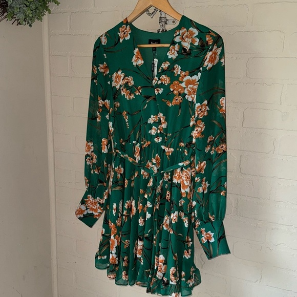 Bardot Becky dress Mini faux Wrap Dress in Orange Floral medium lined NEW - Picture 2 of 8